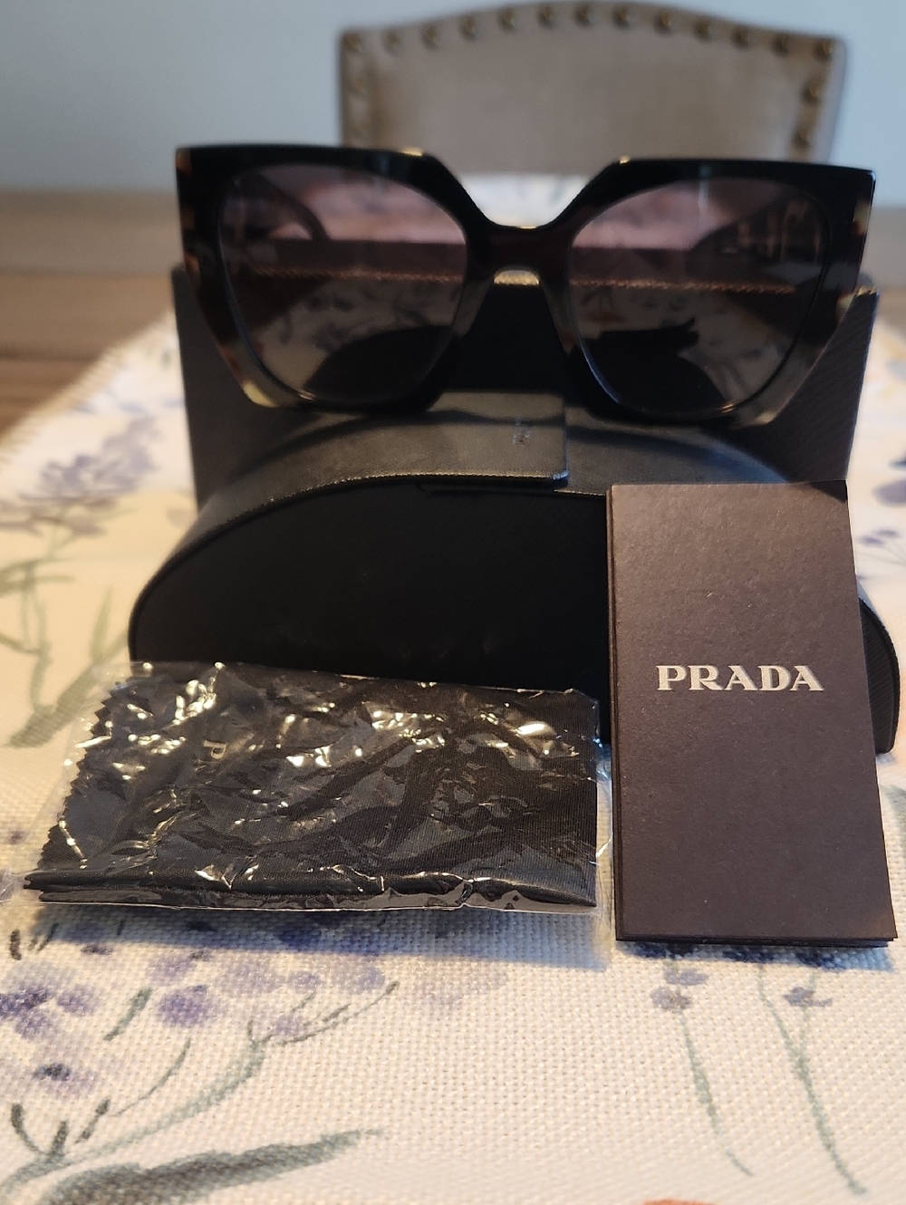 Prada Brown Tortoiseshell Square Sunglasses with Gradient Lenses